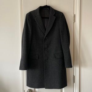 Uniqlo Overcoat in grey check